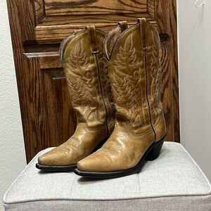 Laredo Calf Height western boots
